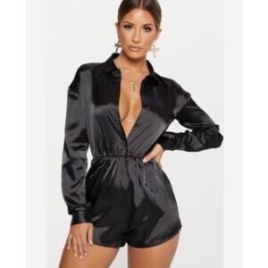 Pretty Little Thing Black Long Sleeve Button up Jumpsuit Women's XS-S